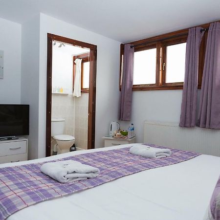 Breeze Guest House Bootle  Exteriör bild
